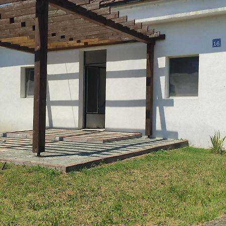 Apartmani Nova Topola Εξωτερικό φωτογραφία